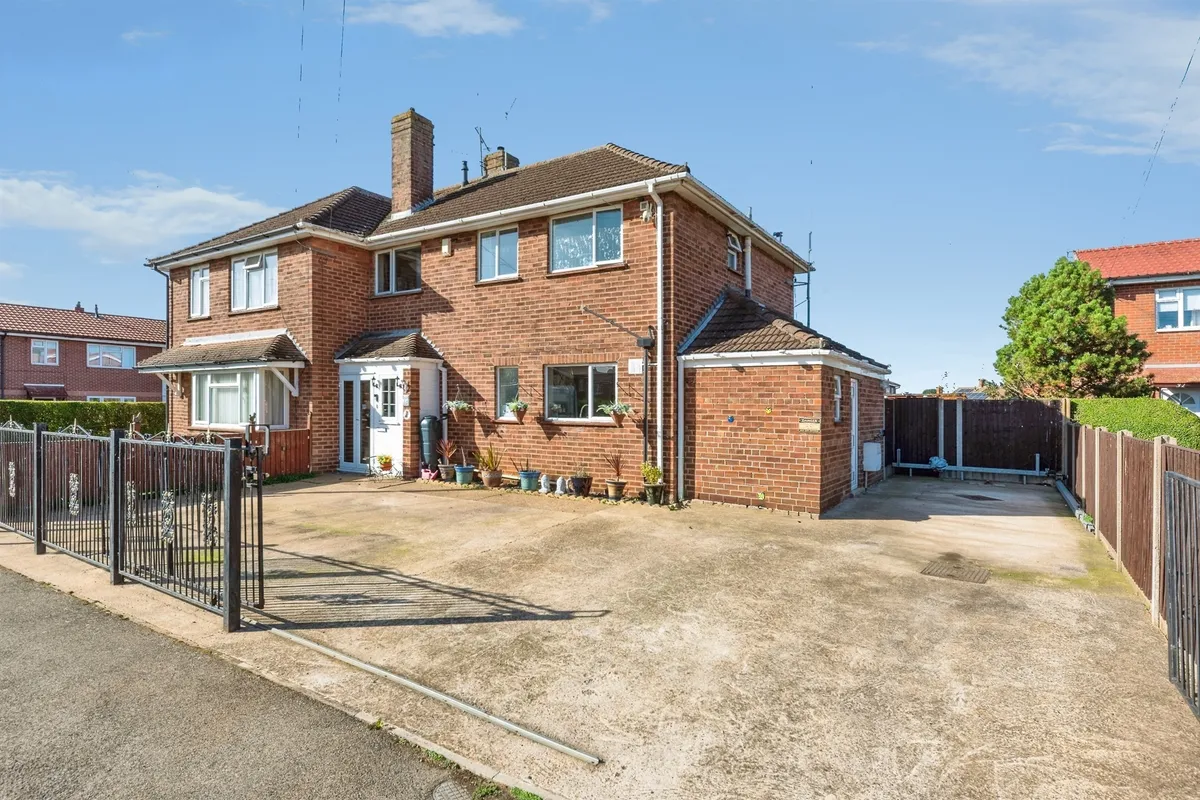 Dryden Close, Grantham