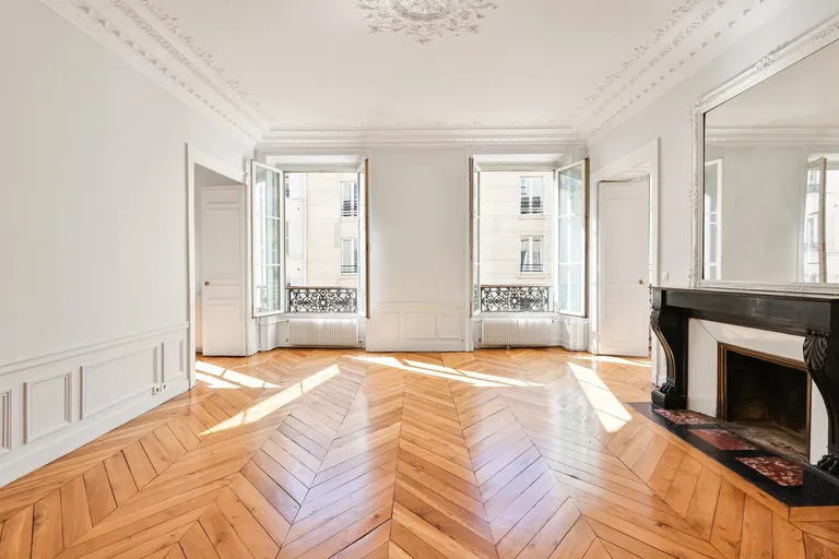 Paris 9th (Saint-Georges), 75009, France