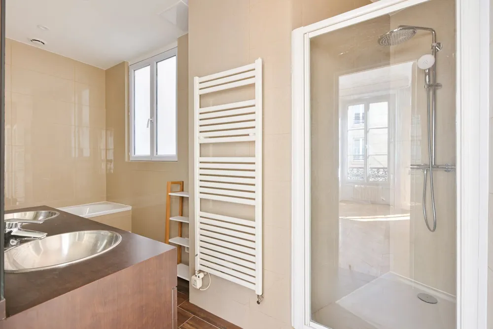 Paris 9th (Saint-Georges), 75009, France