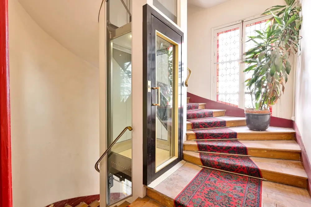 Paris 9th (Saint-Georges), 75009, France