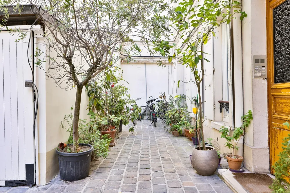 Paris 9th (Saint-Georges), 75009, France