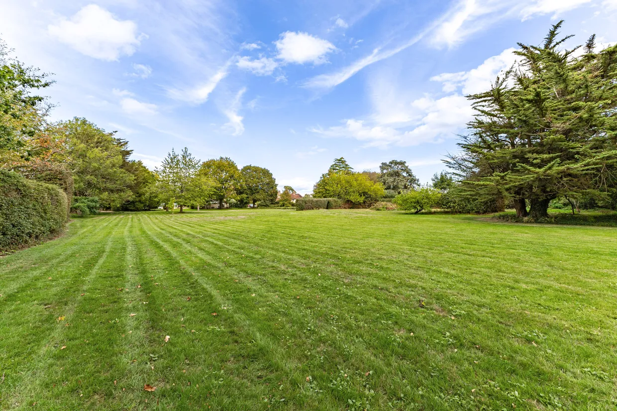 Hook Lane, Chichester, PO20 photo 14