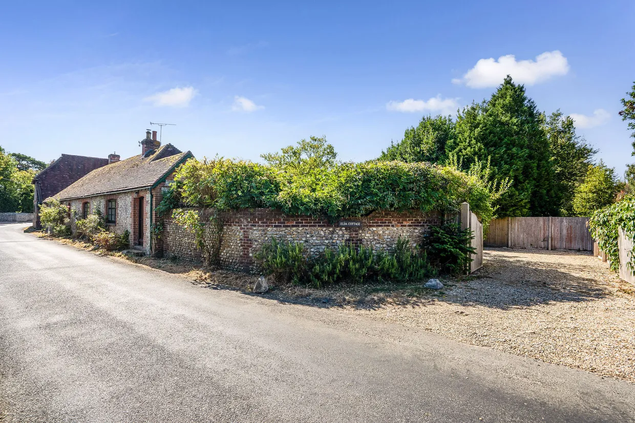 Hook Lane, Chichester, PO20 photo 15