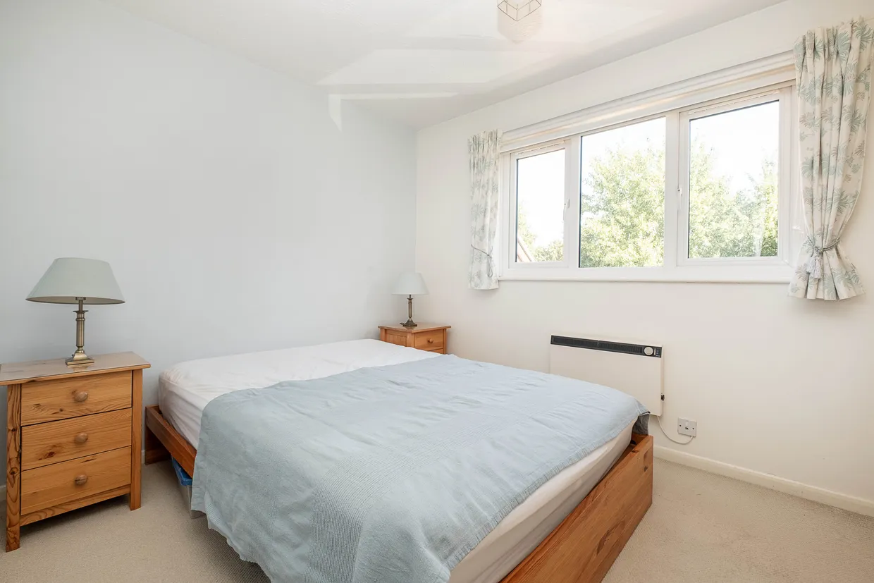 Barnfield Close, London, SW17 photo 9