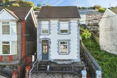 Caerphilly Road, Senghenydd, Caerphilly