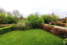 Lowestoft Drive, SLOUGH