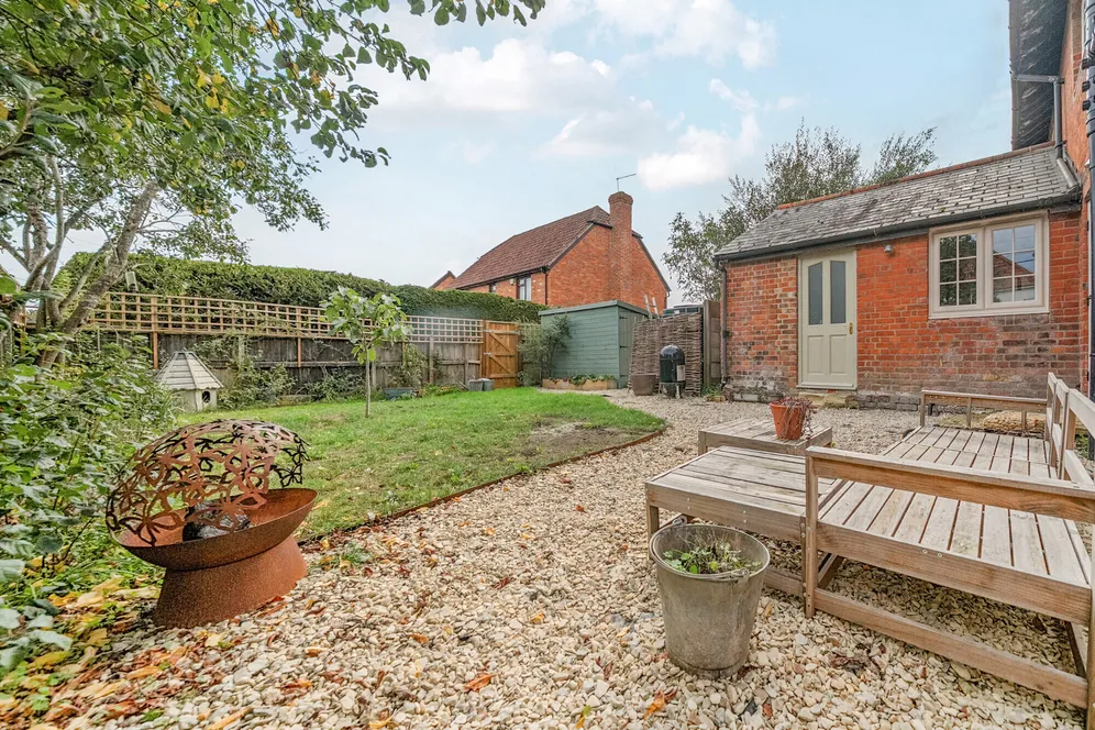Coate, Devizes, SN10 photo 3