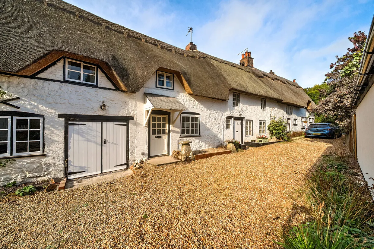 The Butts, Aldbourne, SN8 photo 1