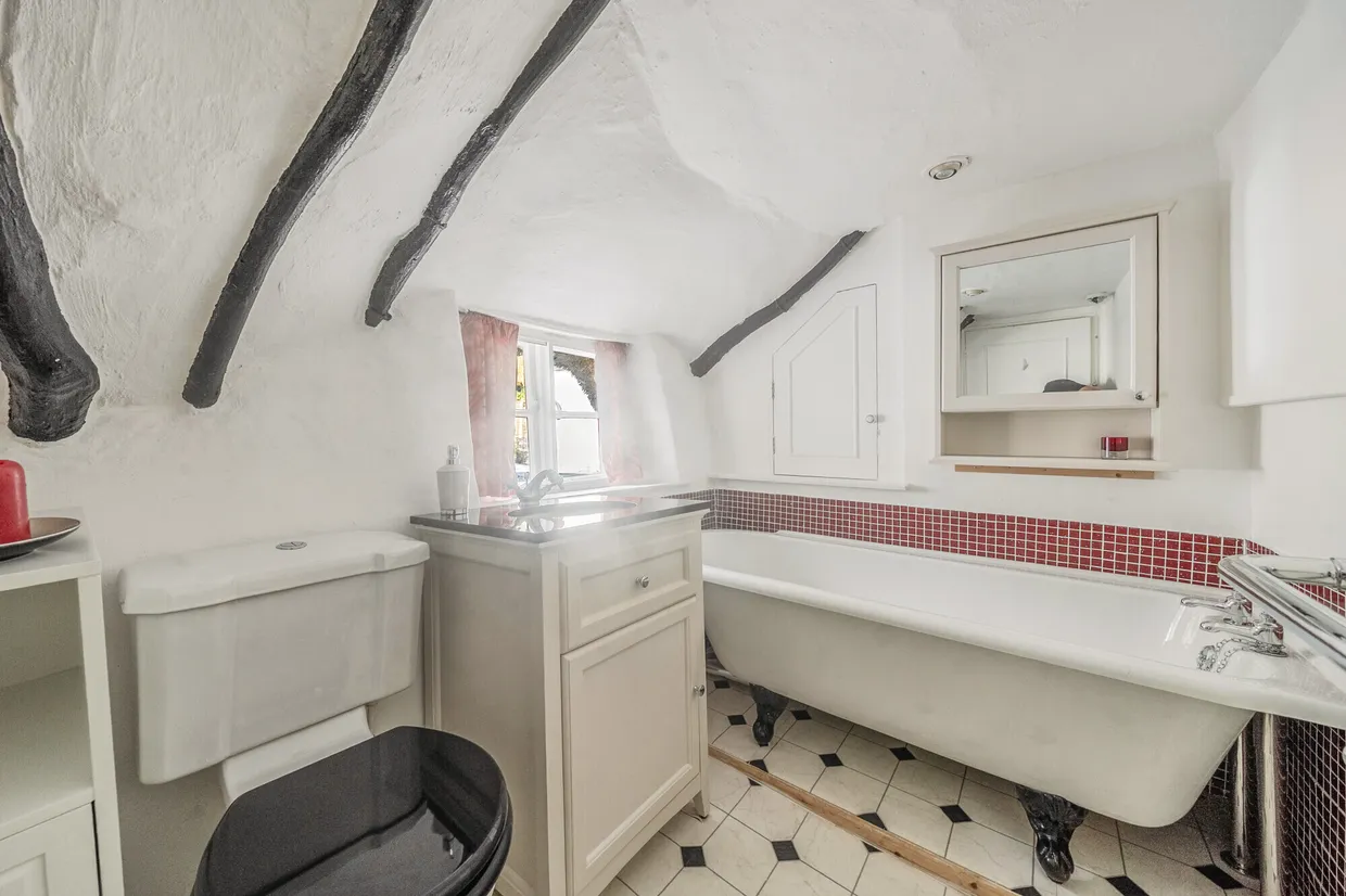 The Butts, Aldbourne, SN8 photo 11
