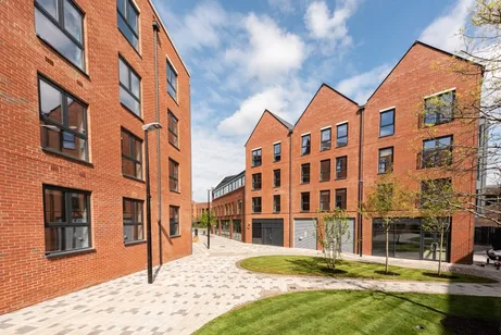 13 Farrow House, 6 Station Approach Newbury RG14