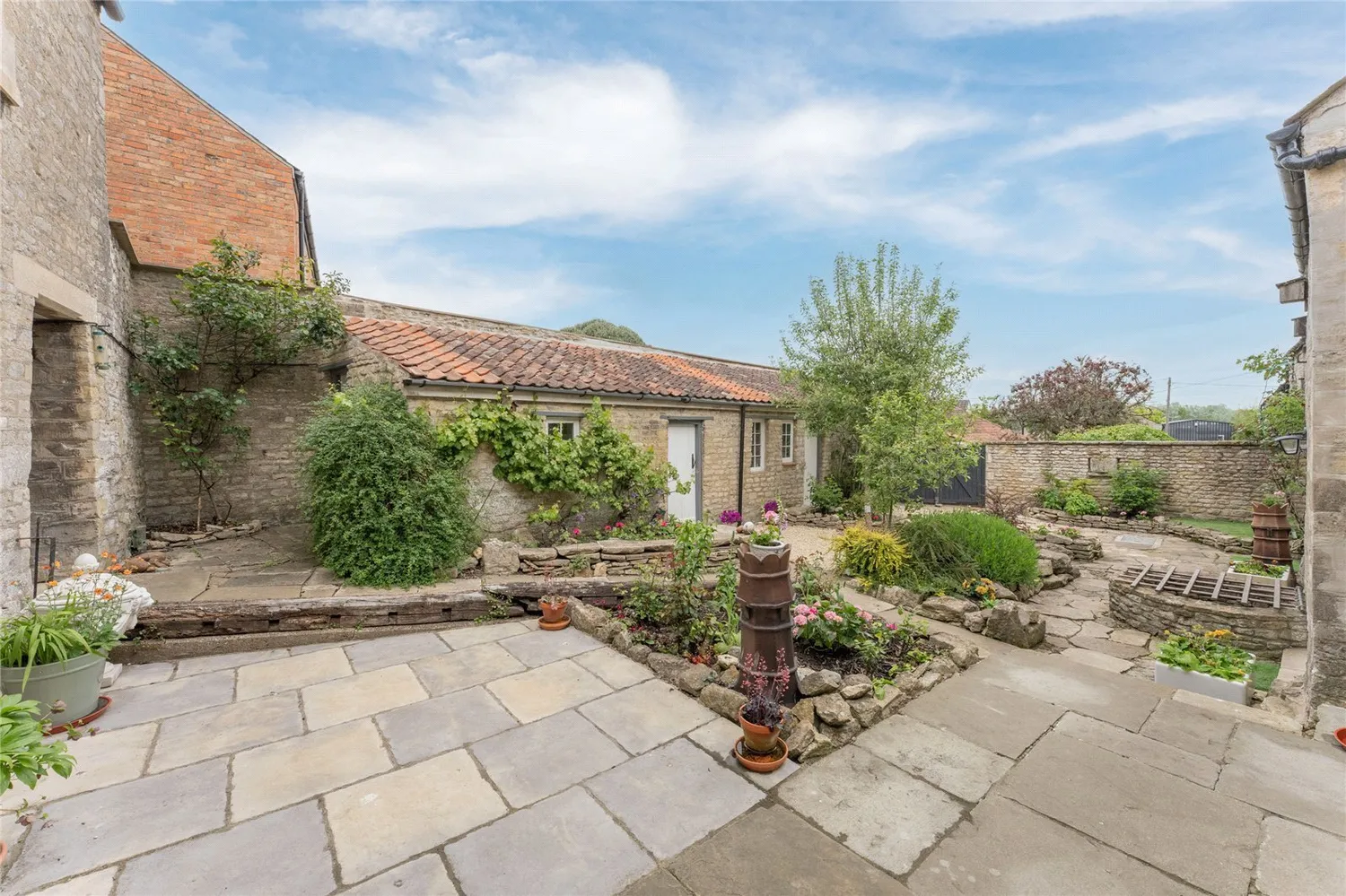 North Street, Oundle, PE8 photo 22