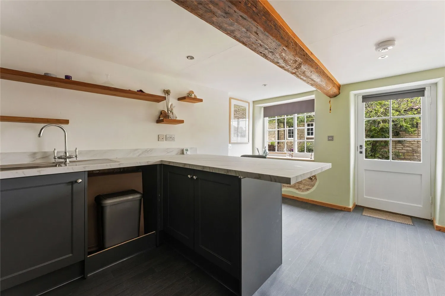 North Street, Oundle, PE8 photo 17
