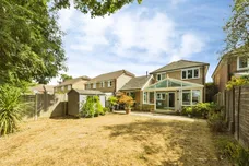 Vancouver Drive, Crawley