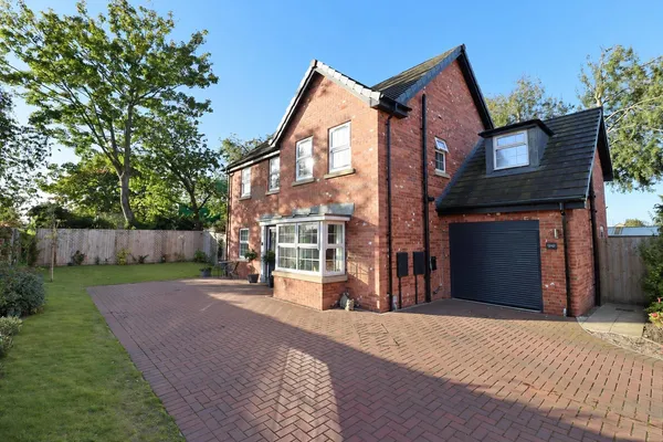 5 Lister Gardens, Market Weighton, York