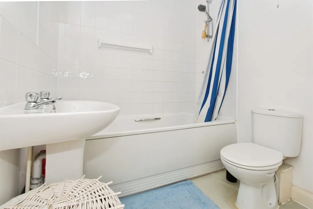 Property photo 33