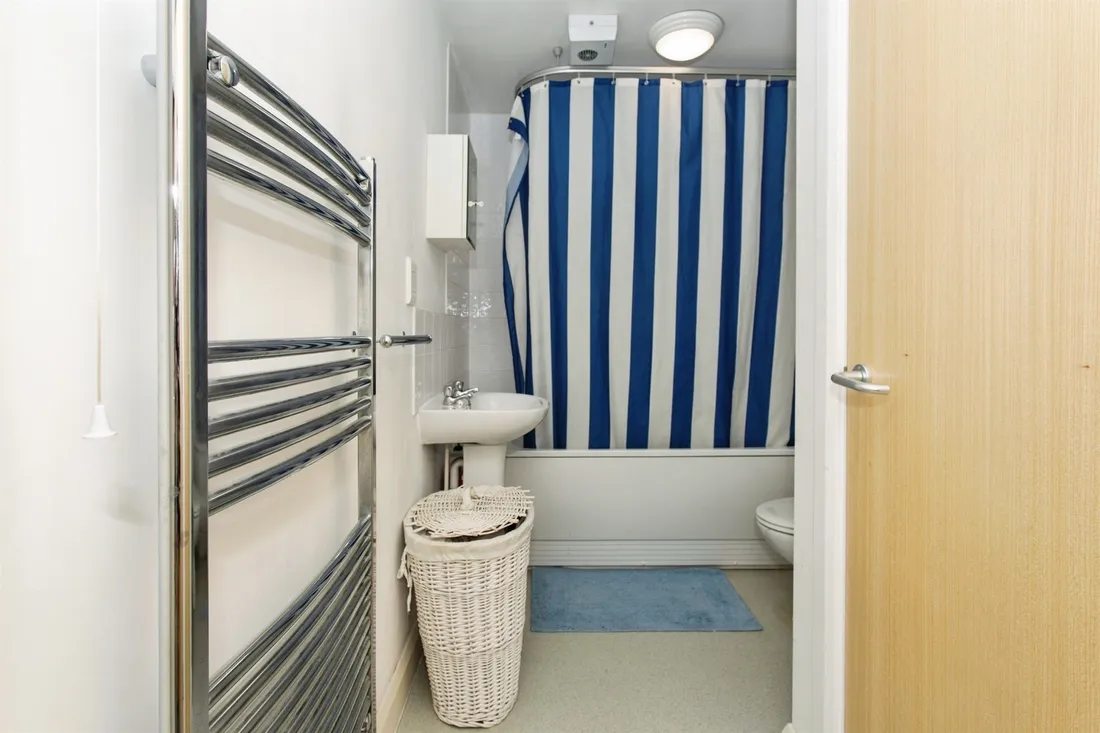 Property photo 35