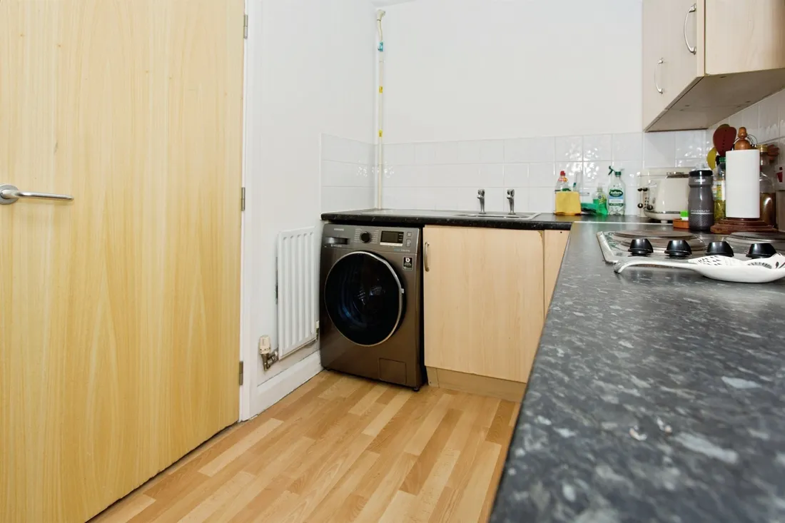 Property photo 37