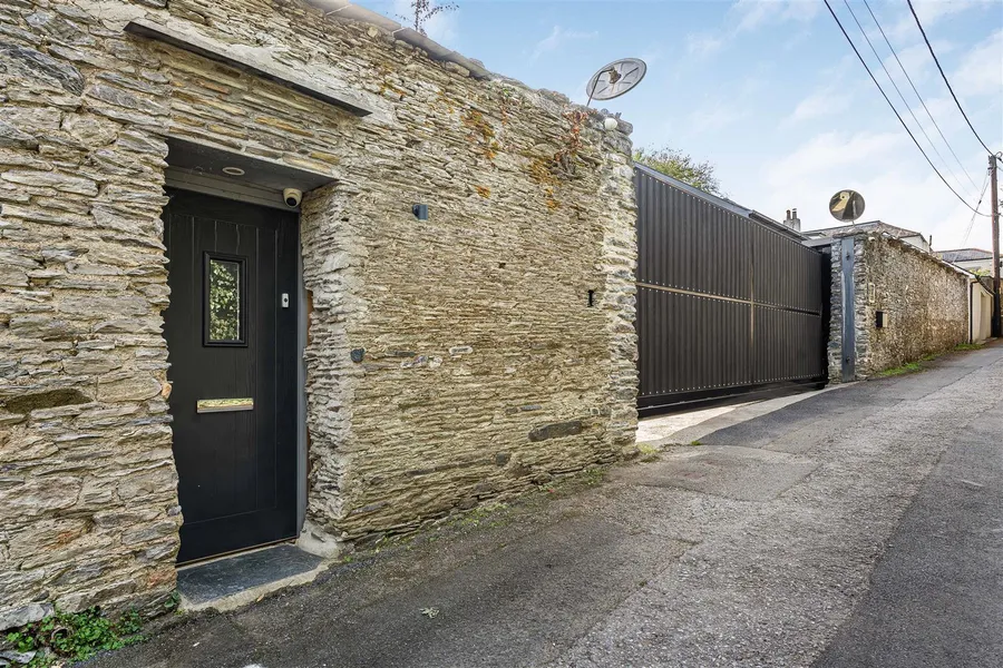 Property Image 25