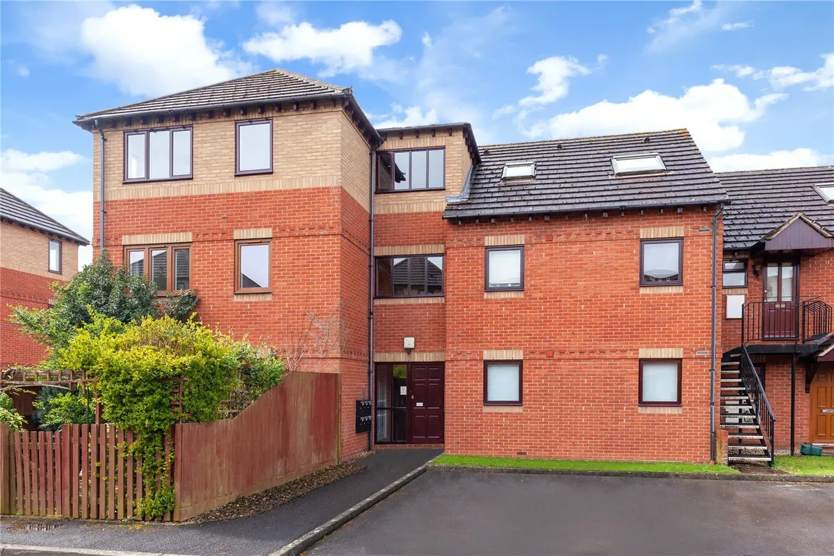 John Towle Close, Oxford, OX1