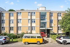Winterfold Close, London