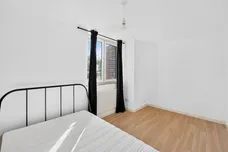 Winterfold Close, London