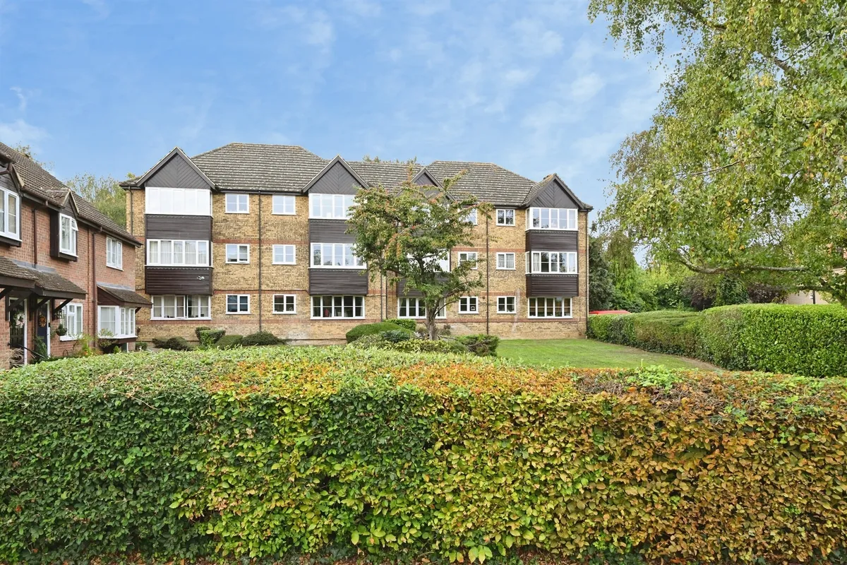 River Meads, Stanstead Abbotts, Ware