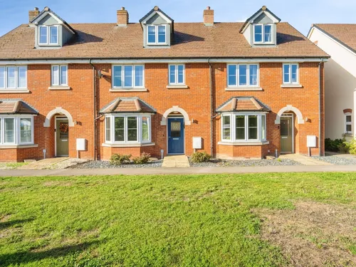 Millway Furlong, Haddenham, Aylesburyphoto