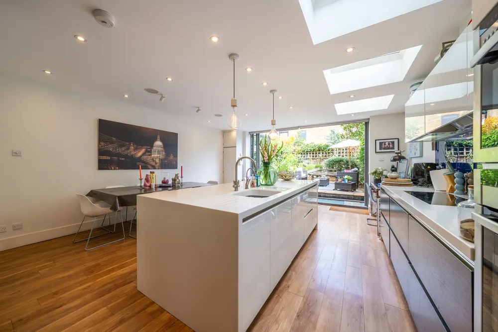 Wroughton Road, London, SW11