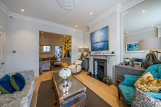 Wroughton Road, London, SW11 photo 18