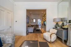 Wroughton Road, London, SW11 photo 21