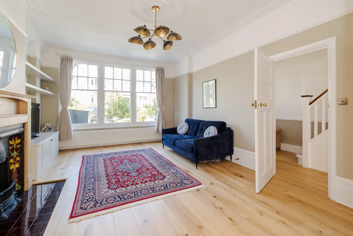 Etheldene Avenue, London, N10 photo 3