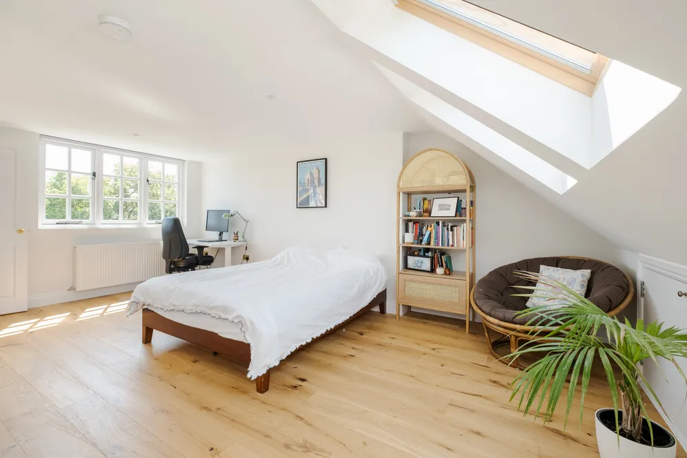 Etheldene Avenue, London, N10 photo 15