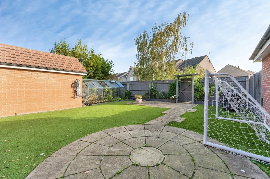 Property photo 16