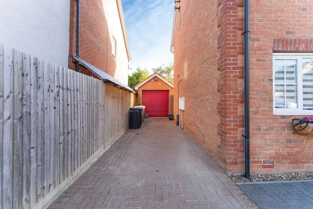 Property photo 17