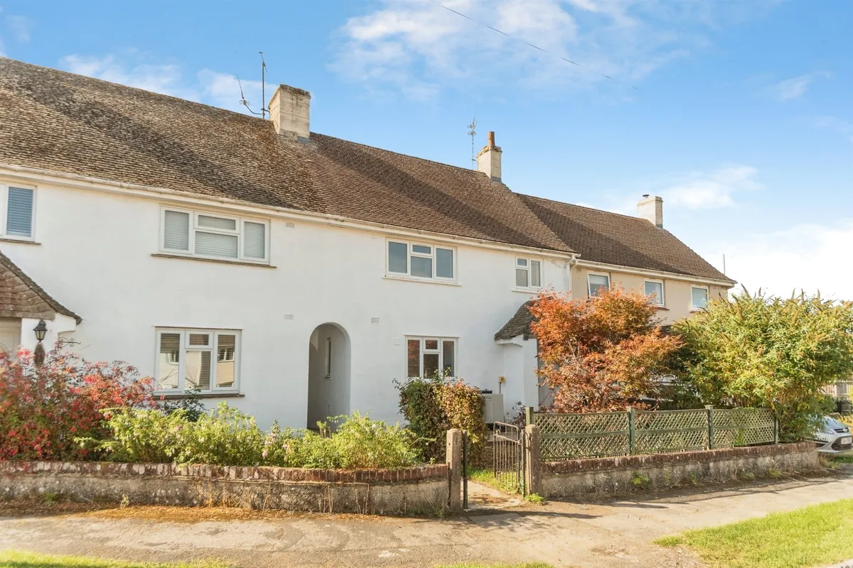 Pound Piece, Ashbury, SWINDON