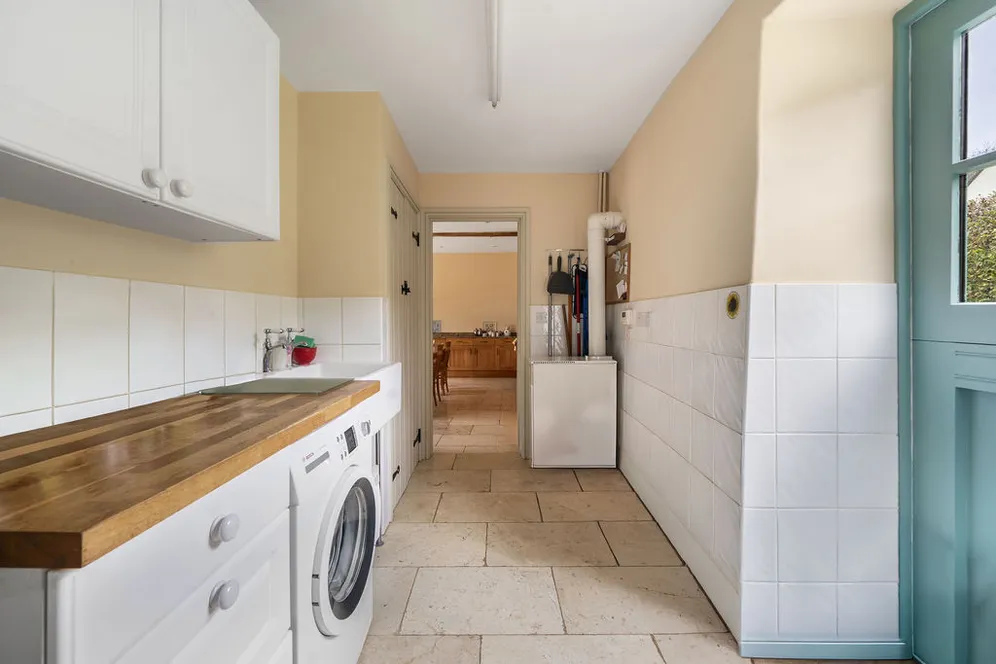 Leighterton, Tetbury, GL8 photo 9