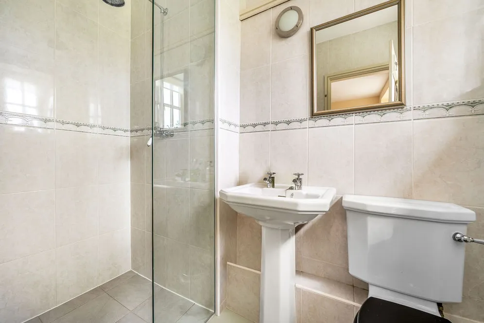Leighterton, Tetbury, GL8 photo 11