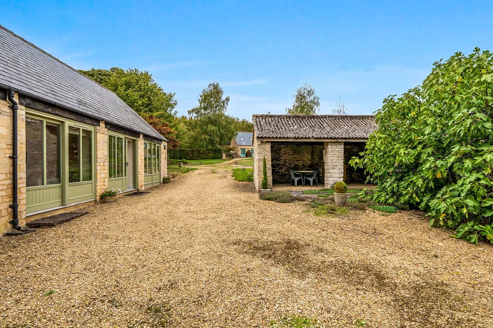 Leighterton, Tetbury, GL8 photo 17