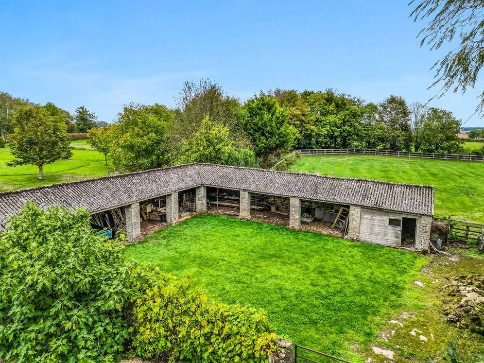 Leighterton, Tetbury, GL8 photo 28