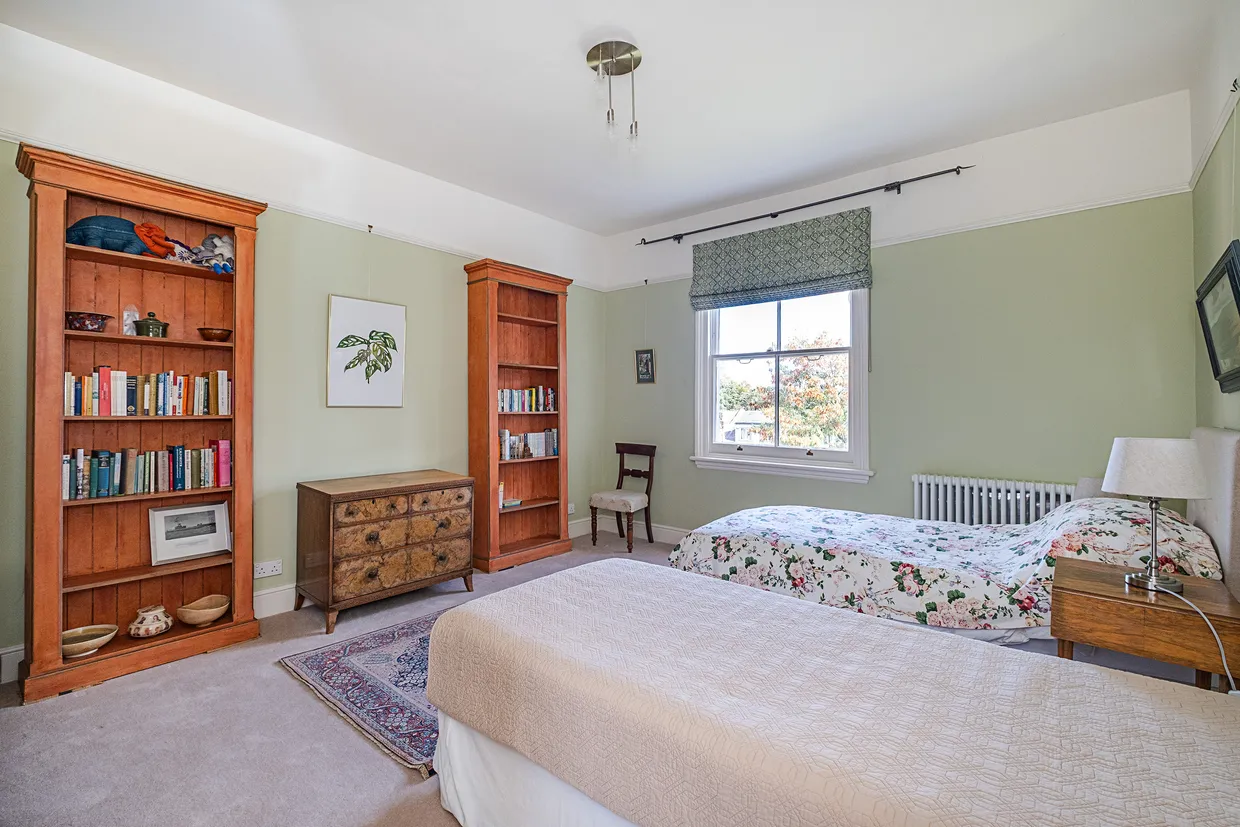 Gauden Road, London, SW4 photo 29