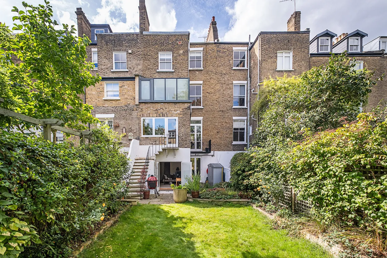 Gauden Road, London, SW4 photo 31