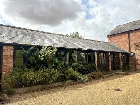 Shrob Lodge, Old Stratford, MK19