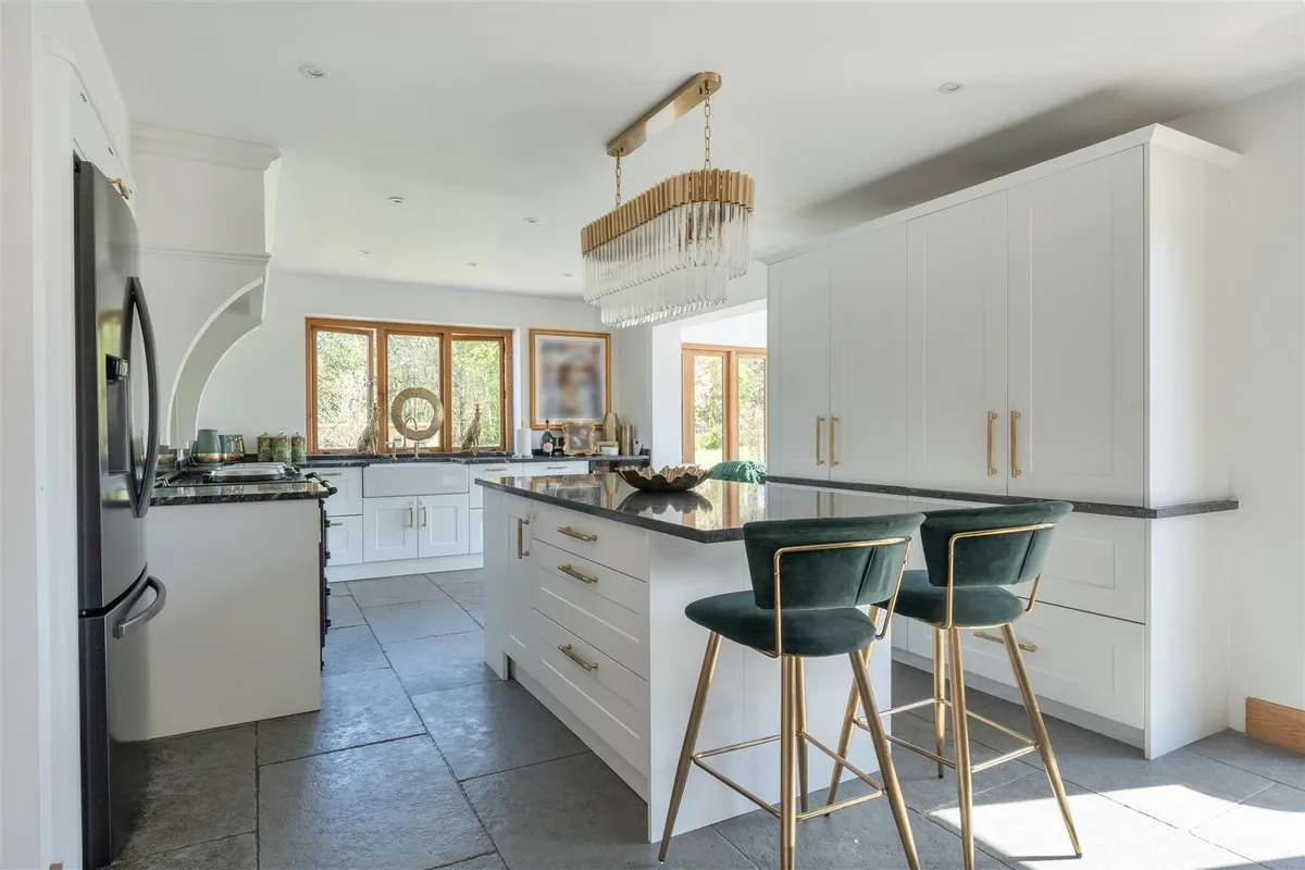 New Price / mid Kent