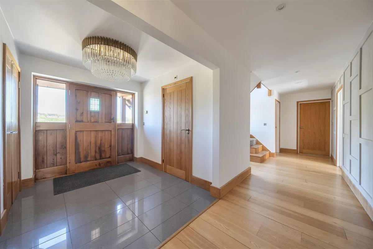 New Price / mid Kent