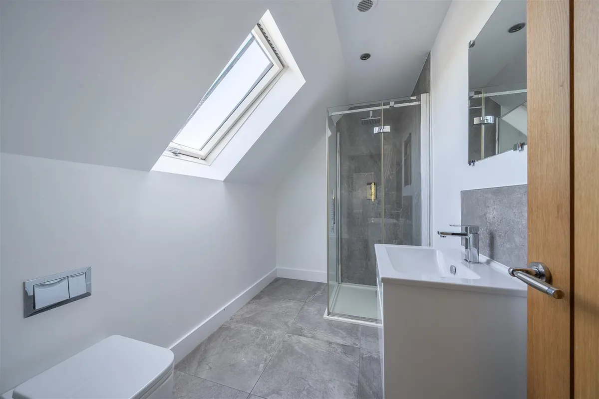 New Price / mid Kent