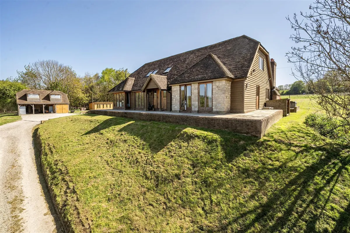New Price / mid Kent