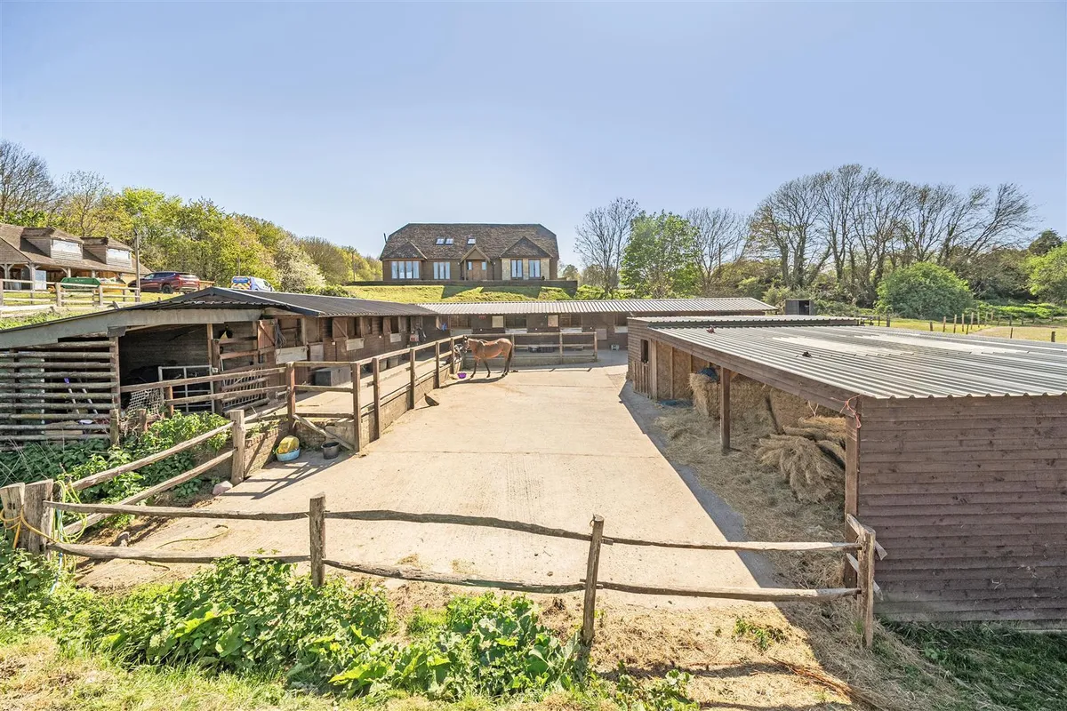 New Price / mid Kent