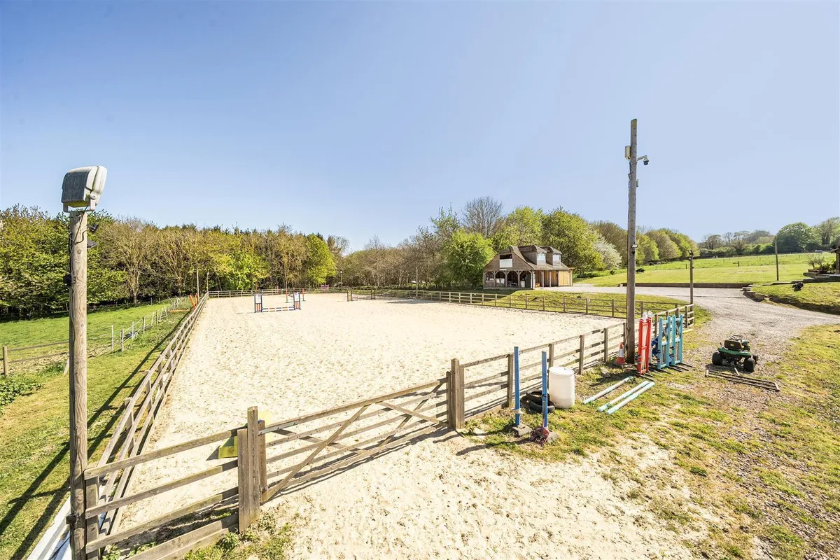 New Price / mid Kent