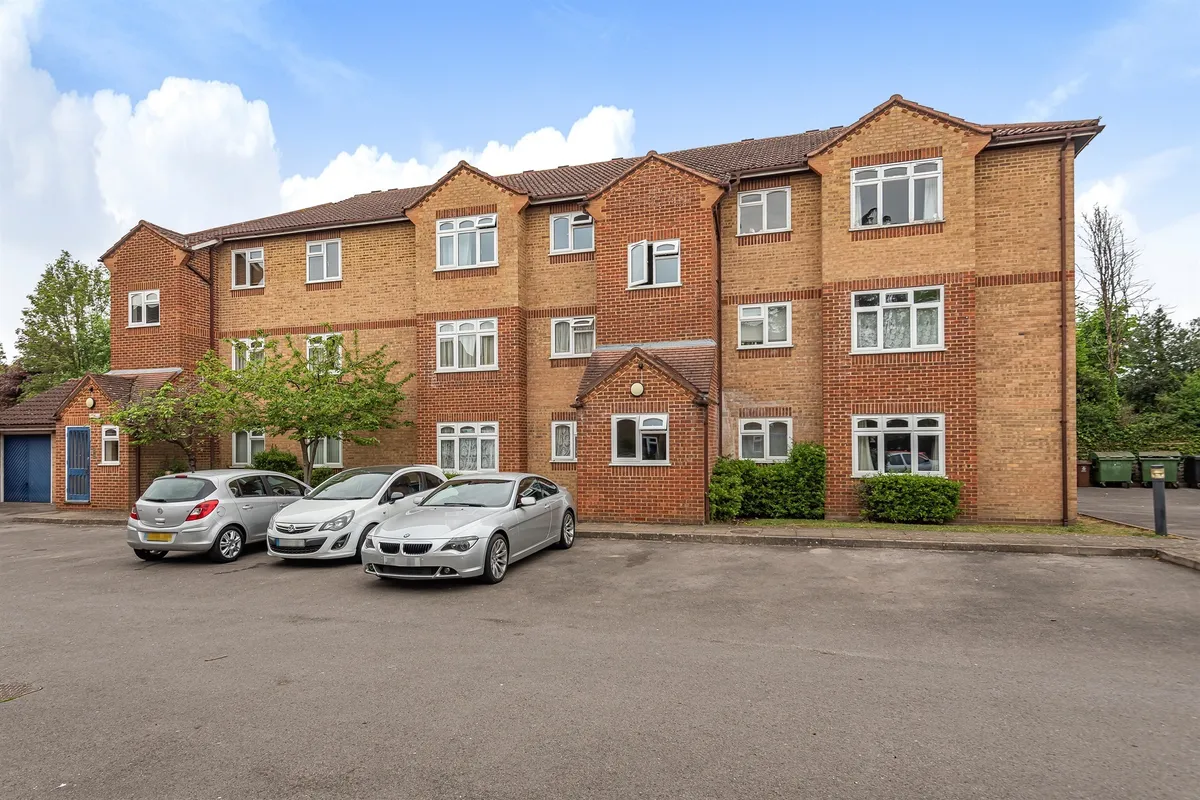 Corfe Place, MAIDENHEAD