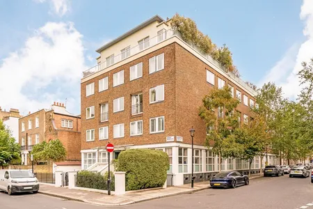 Vincent Square, London, SW1P